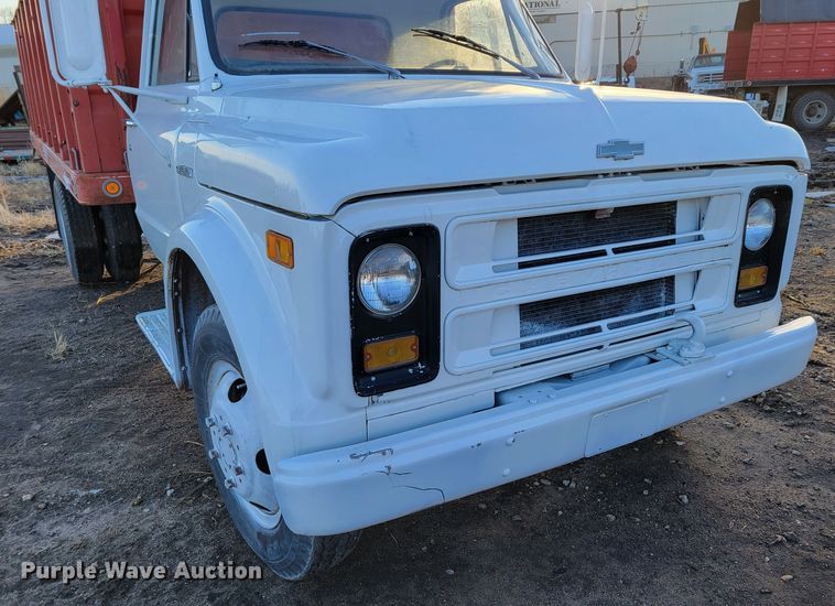 image for item DM8211 1971 Chevrolet C50  grain truck