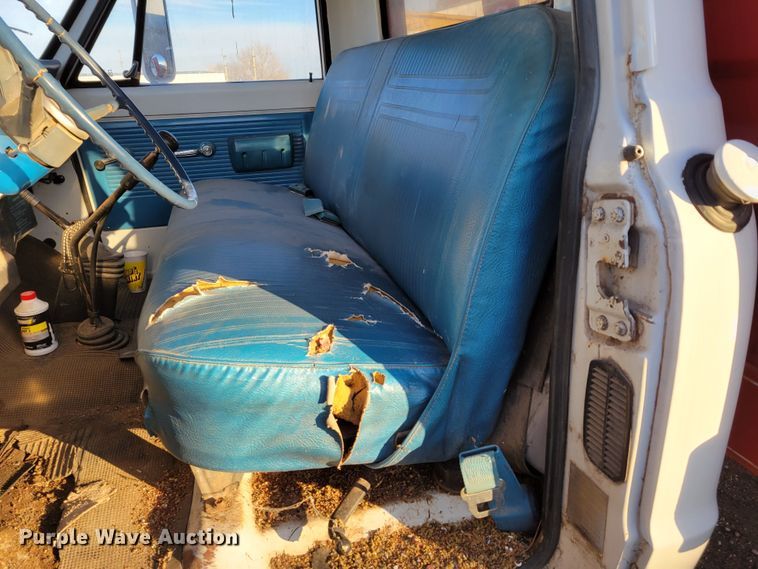 image for item DM8211 1971 Chevrolet C50  grain truck