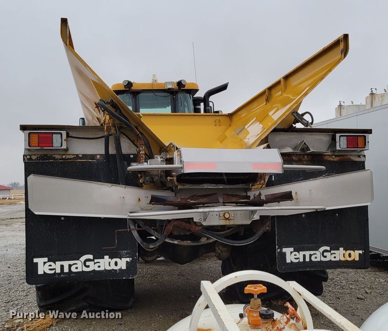 image for item DM8219 Ag-Chem TerraGator 8400  spreader