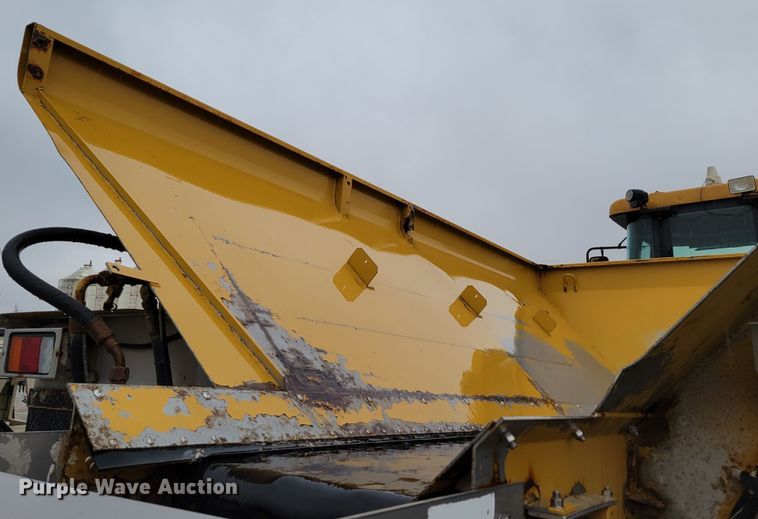 image for item DM8219 Ag-Chem TerraGator 8400  spreader