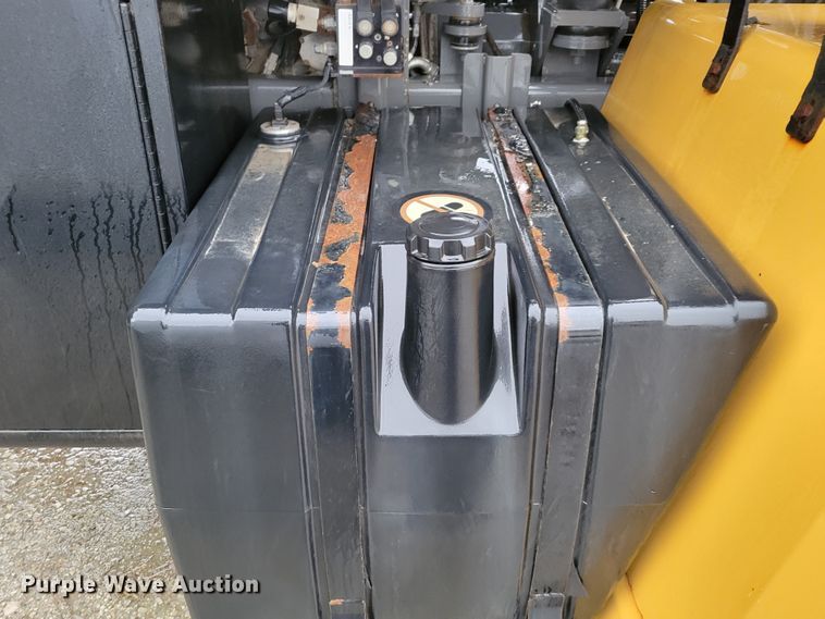 image for item DM8219 Ag-Chem TerraGator 8400  spreader