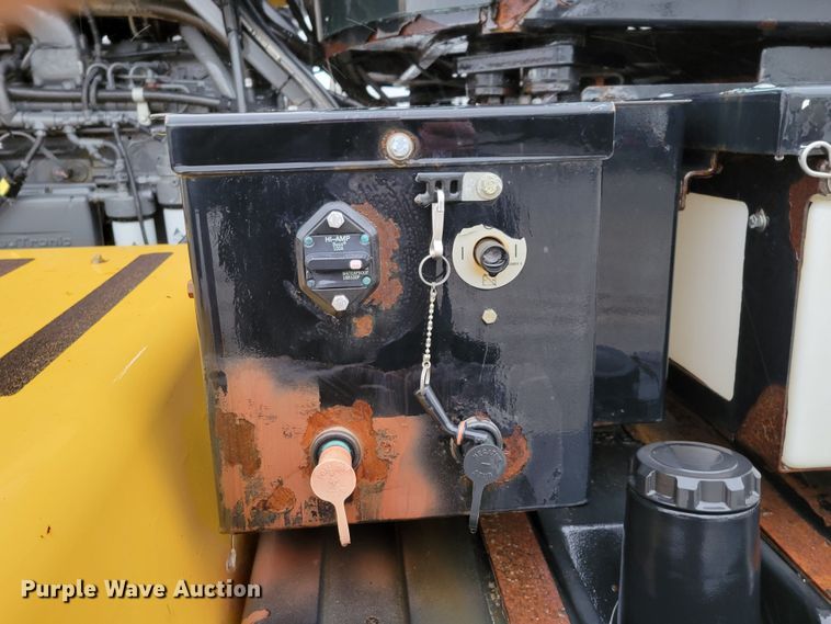 image for item DM8219 Ag-Chem TerraGator 8400  spreader