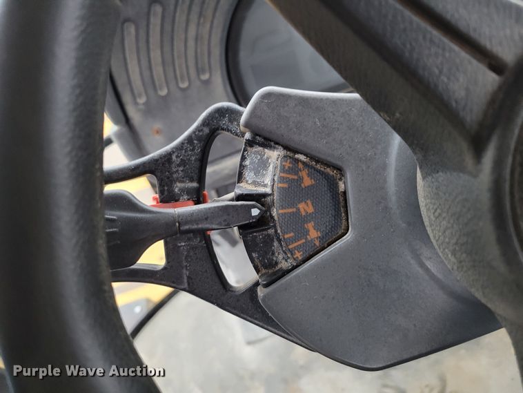 image for item DM8219 Ag-Chem TerraGator 8400  spreader