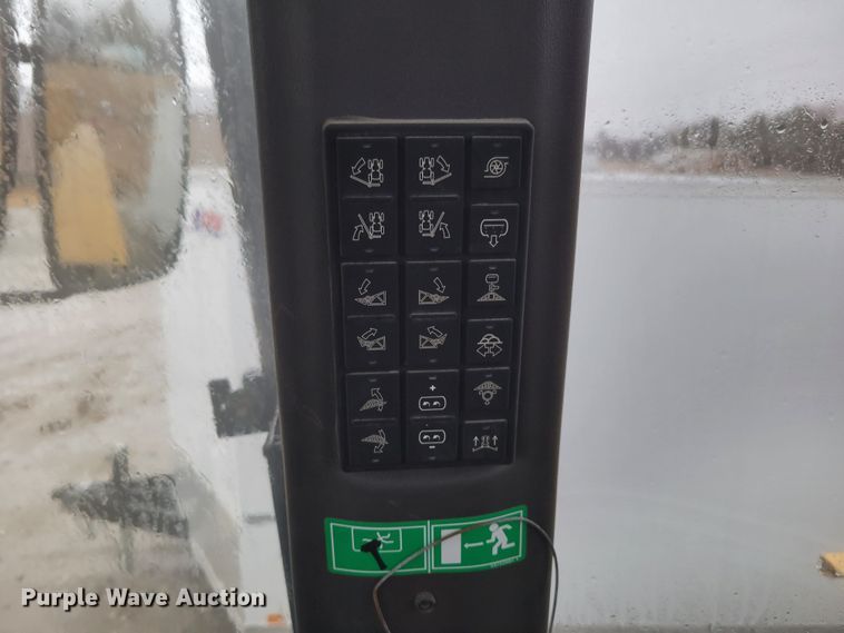 image for item DM8219 Ag-Chem TerraGator 8400  spreader