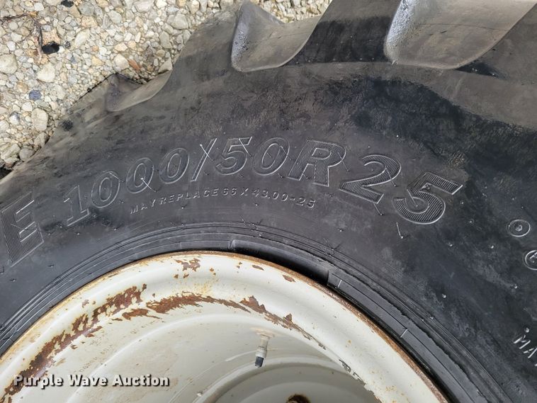 image for item DM8219 Ag-Chem TerraGator 8400  spreader