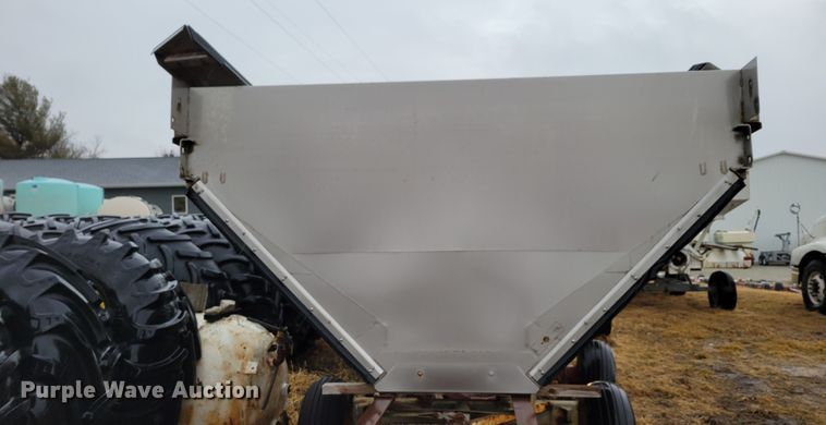 image for item DM8219 Ag-Chem TerraGator 8400  spreader