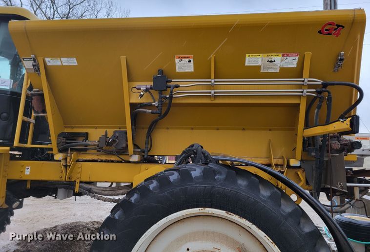 image for item DM8221 2009 Ag-Chem RoGator 1286C  spreader