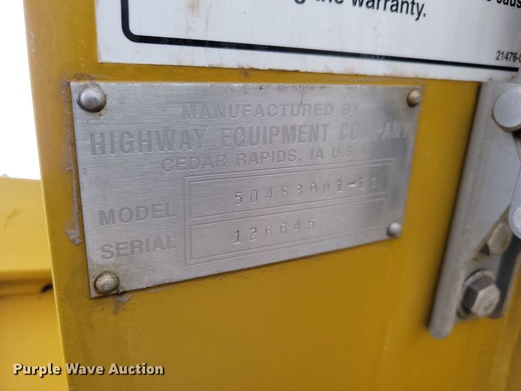 image for item DM8221 2009 Ag-Chem RoGator 1286C  spreader