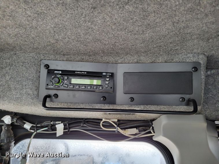 image for item DM8221 2009 Ag-Chem RoGator 1286C  spreader