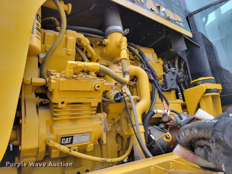 image for item DM8221 2009 Ag-Chem RoGator 1286C  spreader