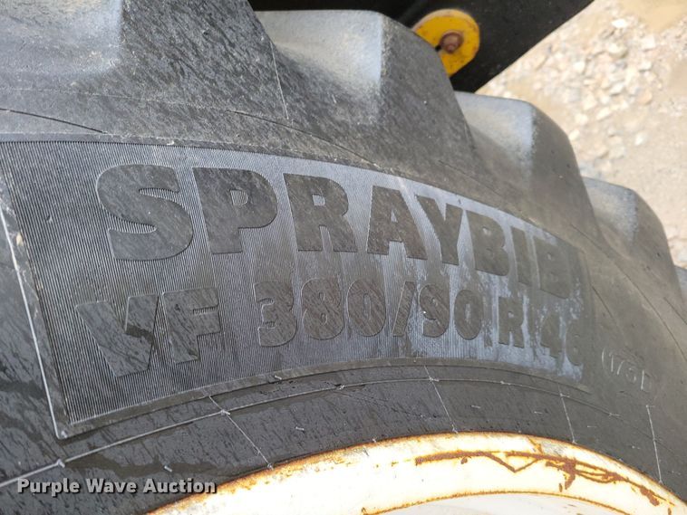 image for item DM8221 2009 Ag-Chem RoGator 1286C  spreader