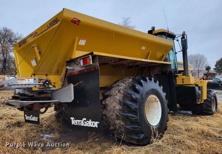 image for item DM8222 Ag-Chem TerraGator 8204  spreader