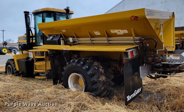 image for item DM8222 Ag-Chem TerraGator 8204  spreader