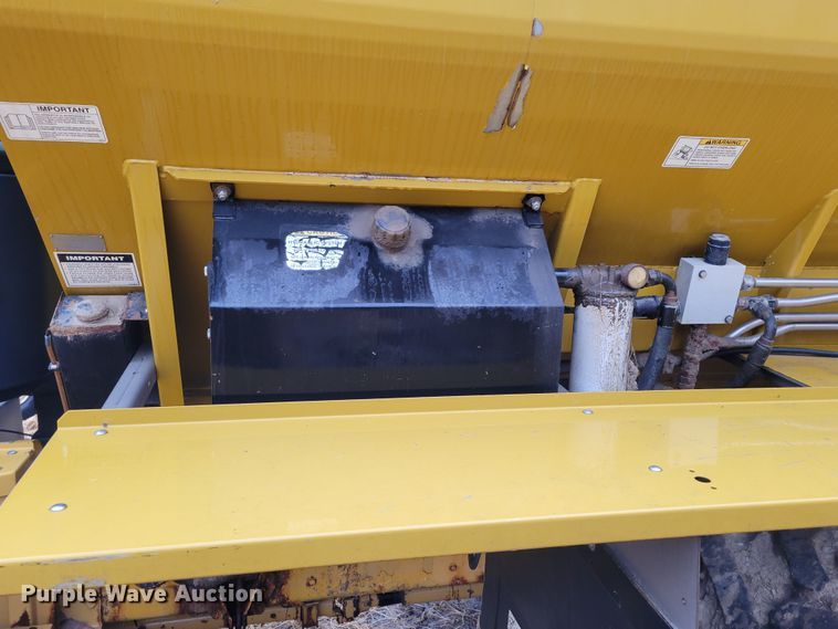 image for item DM8222 Ag-Chem TerraGator 8204  spreader