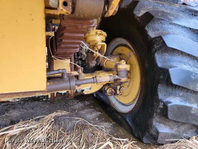 image for item DM8222 Ag-Chem TerraGator 8204  spreader