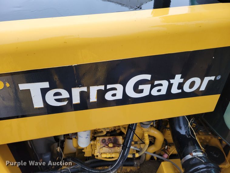 image for item DM8222 Ag-Chem TerraGator 8204  spreader