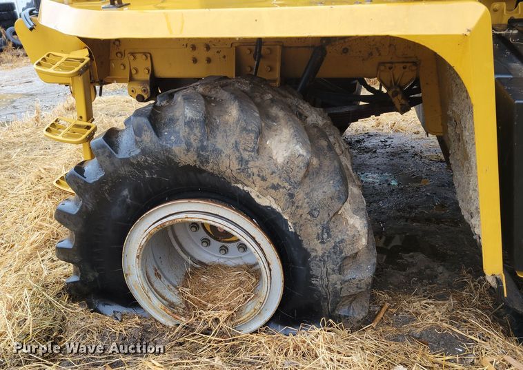 image for item DM8222 Ag-Chem TerraGator 8204  spreader