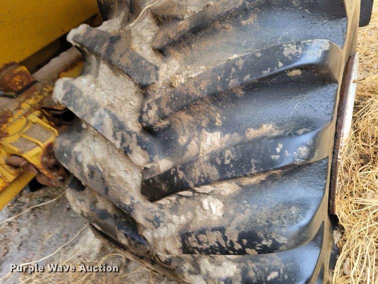 image for item DM8222 Ag-Chem TerraGator 8204  spreader