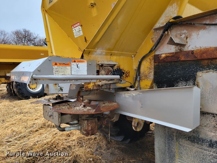 image for item DM8223 Ag-Chem TerraGator 8104  spreader