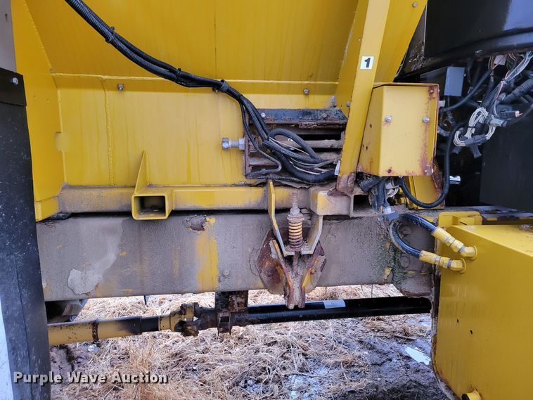 image for item DM8223 Ag-Chem TerraGator 8104  spreader