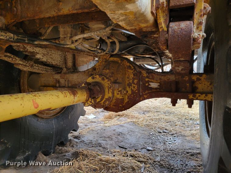 image for item DM8223 Ag-Chem TerraGator 8104  spreader