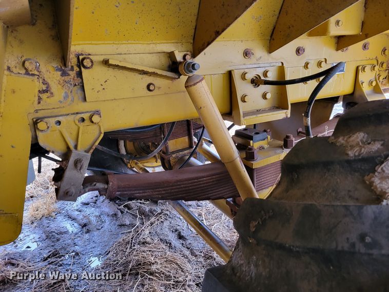 image for item DM8223 Ag-Chem TerraGator 8104  spreader