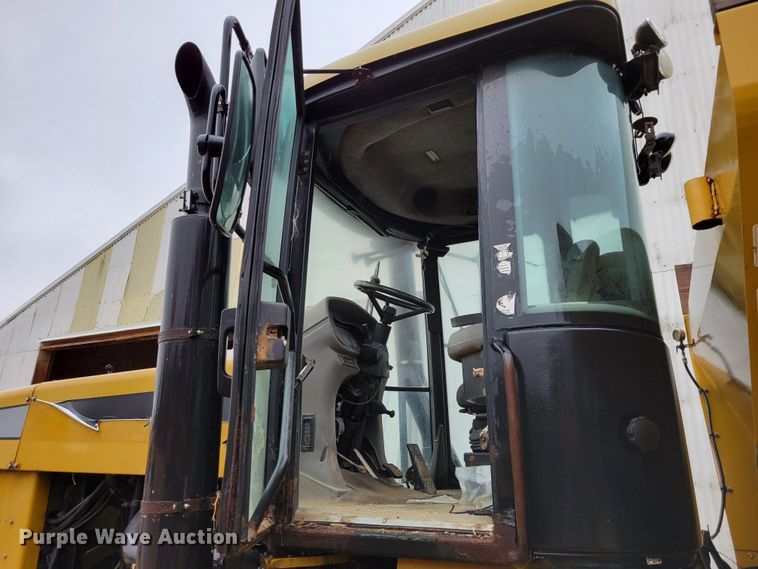 image for item DM8223 Ag-Chem TerraGator 8104  spreader