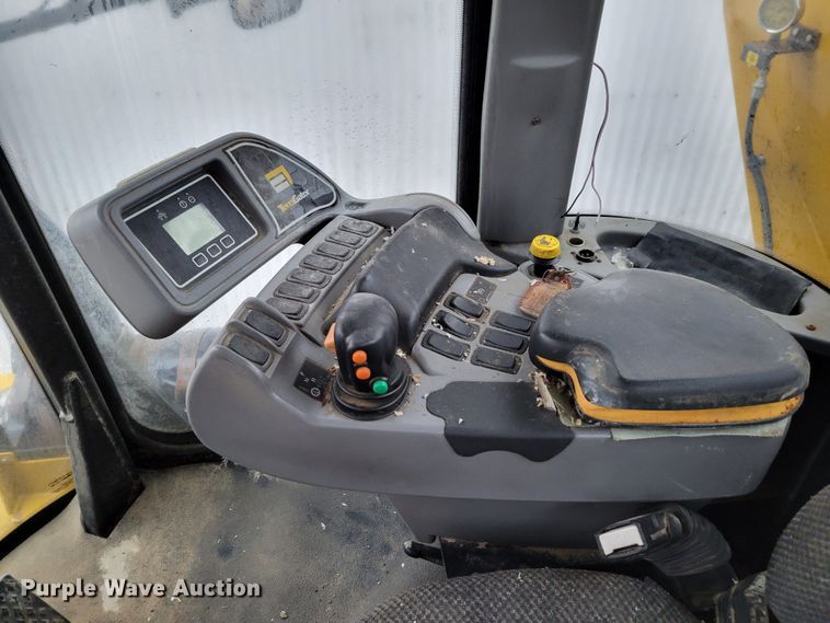 image for item DM8223 Ag-Chem TerraGator 8104  spreader