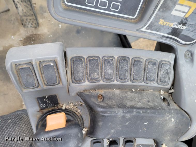 image for item DM8223 Ag-Chem TerraGator 8104  spreader