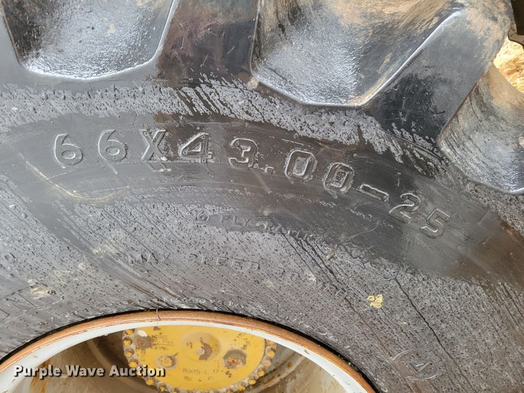 image for item DM8223 Ag-Chem TerraGator 8104  spreader