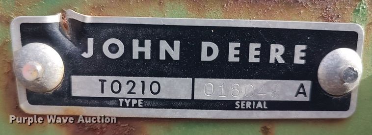 image for item DO3745 John Deere 210  disk