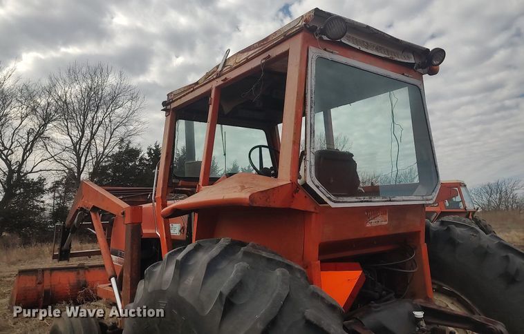 image for item DO3749 Allis Chalmers 7030  tractor