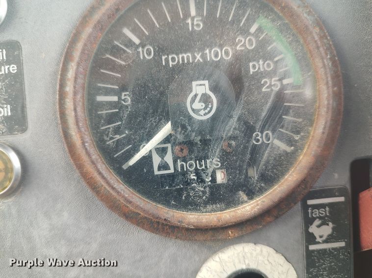 image for item DO3749 Allis Chalmers 7030  tractor