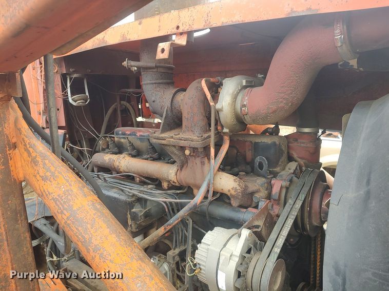 image for item DO3749 Allis Chalmers 7030  tractor