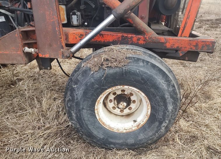 image for item DO3749 Allis Chalmers 7030  tractor