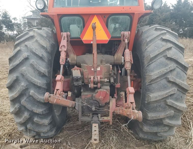image for item DO3750 Allis Chalmers 7030  tractor