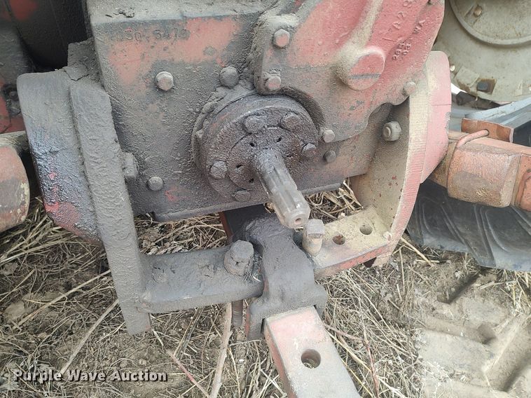 image for item DO3750 Allis Chalmers 7030  tractor