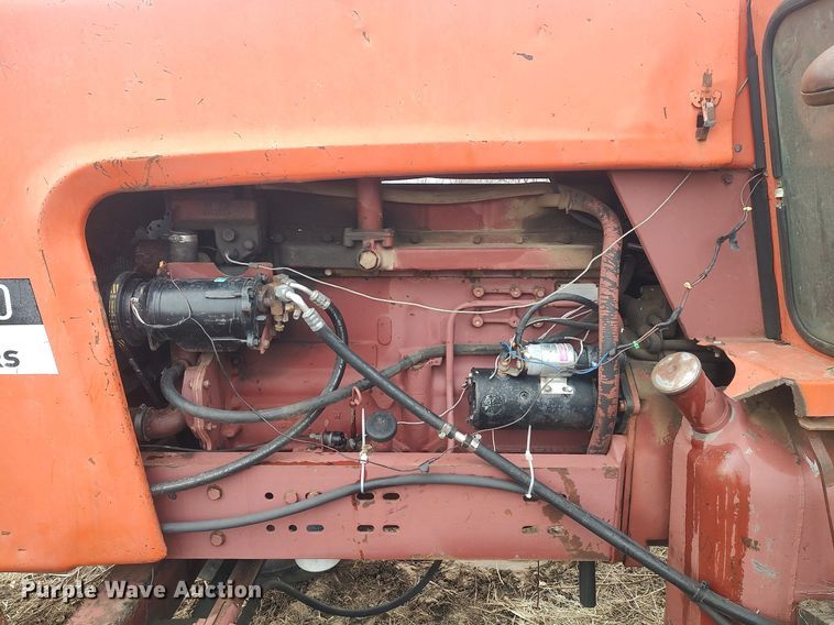 image for item DO3750 Allis Chalmers 7030  tractor
