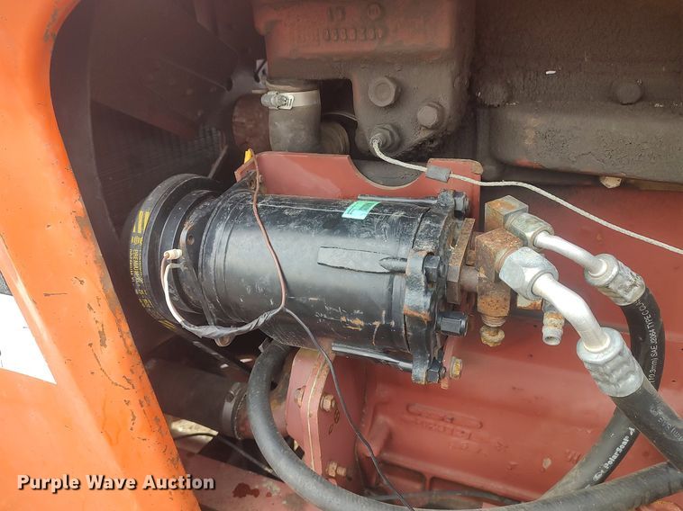 image for item DO3750 Allis Chalmers 7030  tractor