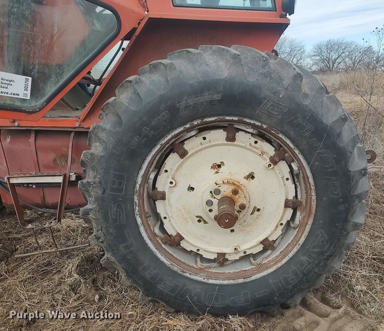 image for item DO3750 Allis Chalmers 7030  tractor