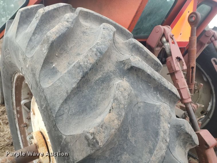 image for item DO3750 Allis Chalmers 7030  tractor