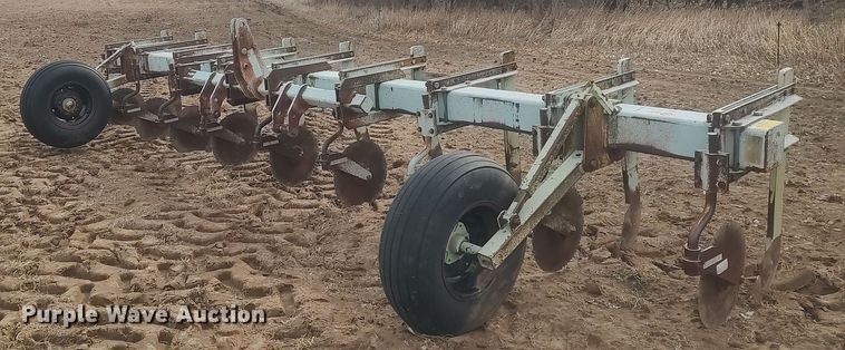 image for item DO3770 Orthman  in-line ripper