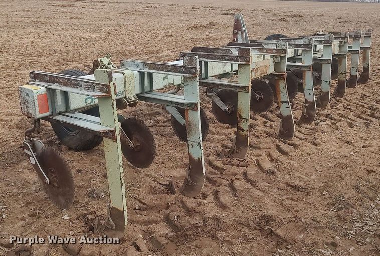 image for item DO3770 Orthman  in-line ripper