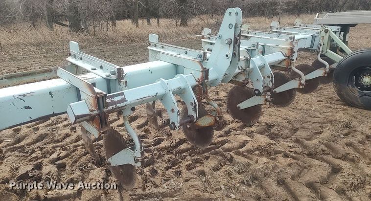 image for item DO3770 Orthman  in-line ripper