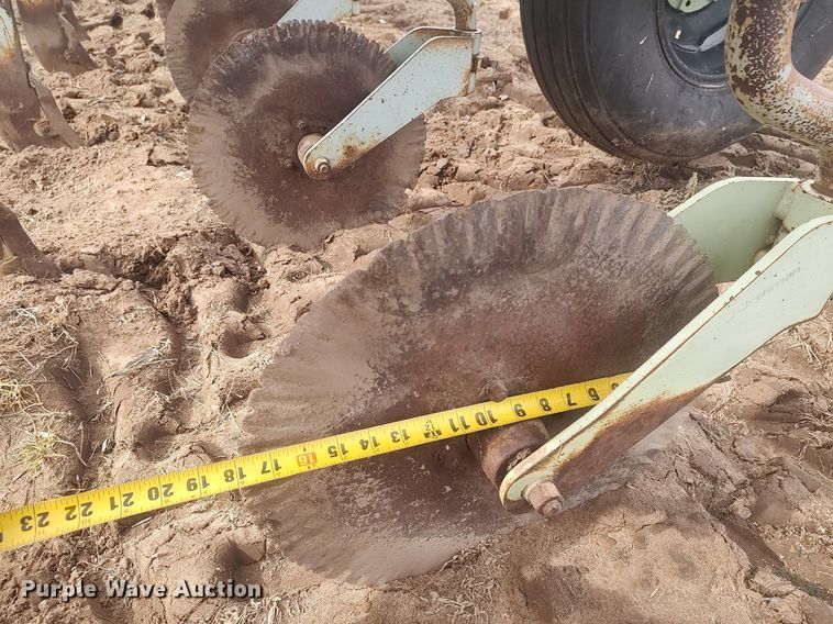 image for item DO3770 Orthman  in-line ripper