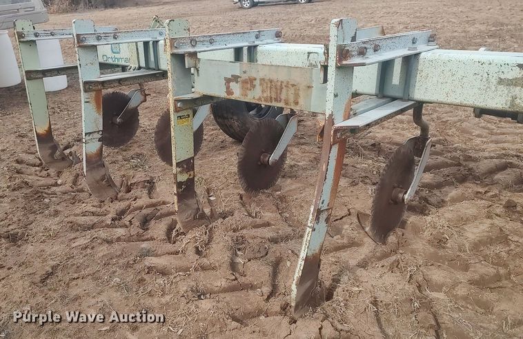 image for item DO3770 Orthman  in-line ripper