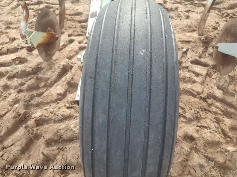 image for item DO3770 Orthman  in-line ripper