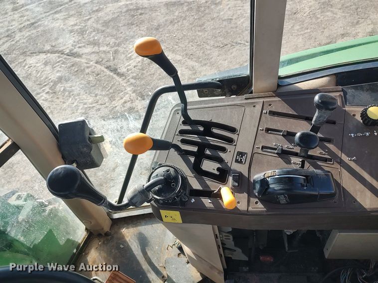 image for item DO3772 John Deere 6405  MFWD tractor