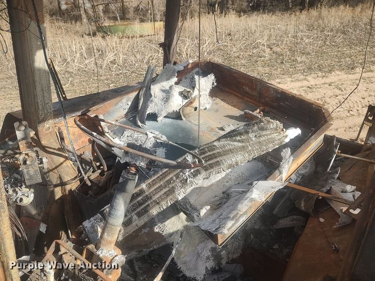 image for item DO3773 1977 John Deere 4630  HFWD tractor