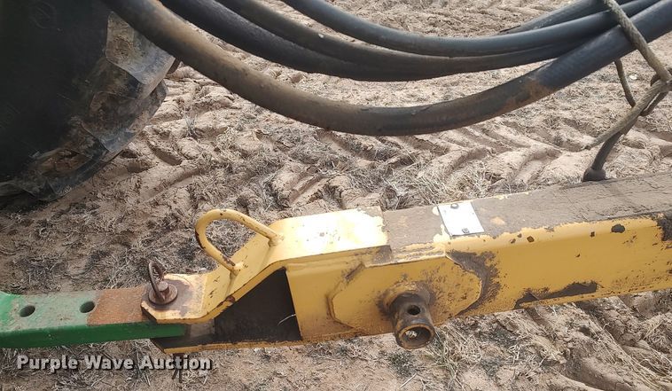 image for item DO3778 Vermeer R23  hay rake